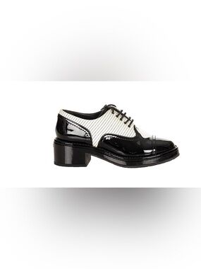 GC Chanel Chunky Black Patent Pinstripe Lace Up Oxford Shoes Size 42
